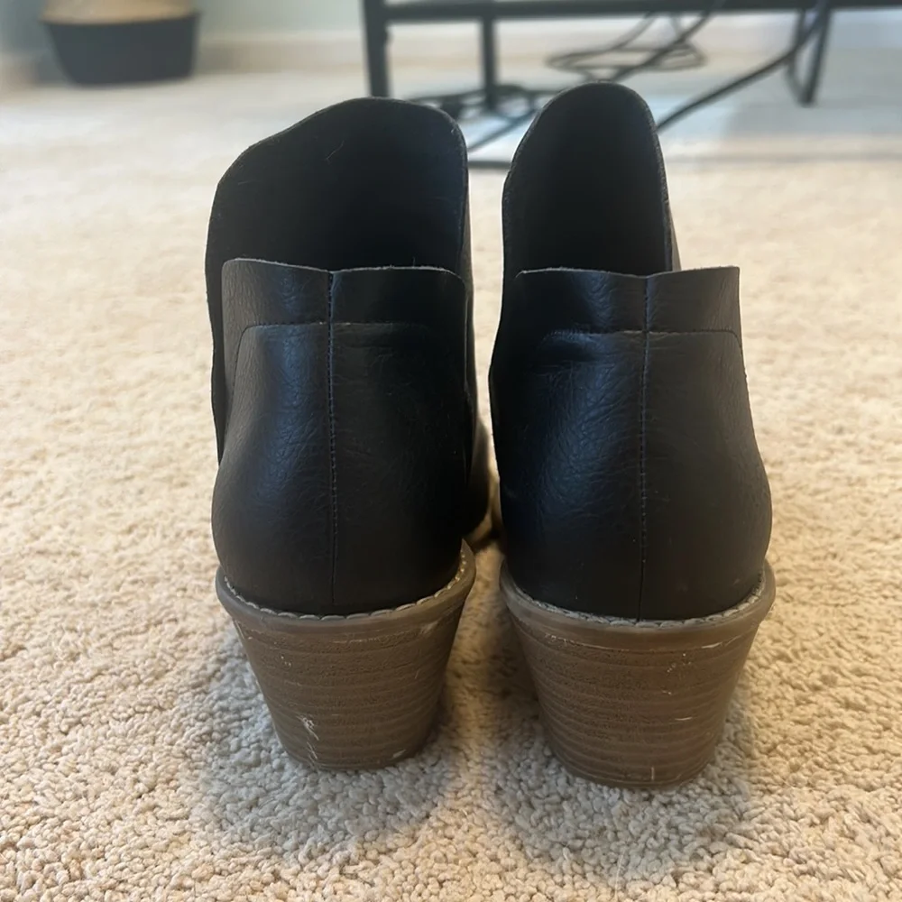 Black booties - Picture 4 of 6